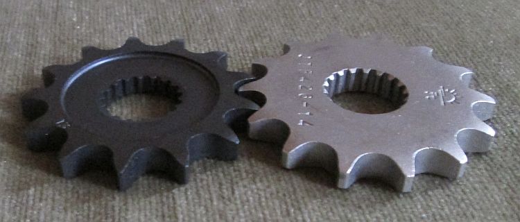Keeway and generic sprockets side by side.