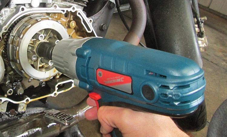 The blue silverline impact wrench being used to undo the really tight clutch nut