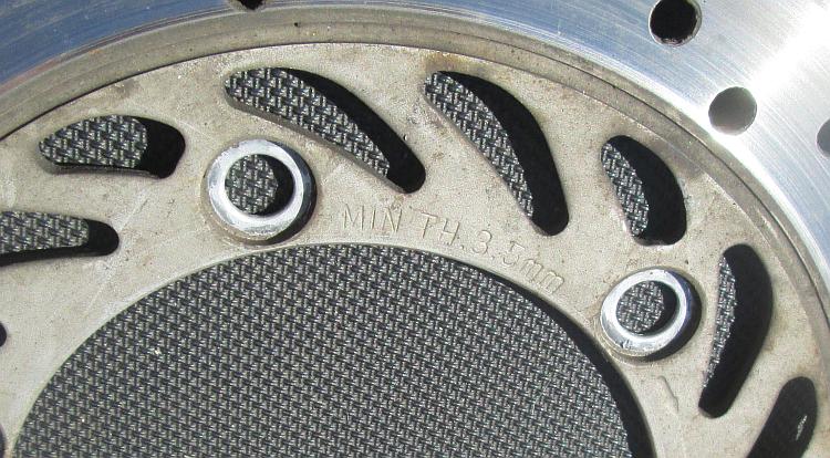 The markings on the brake disc are stamped min th 3.5 mm