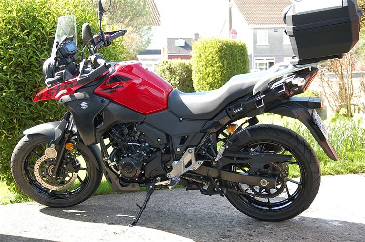V-Strom 250 with original equipment top box fitted