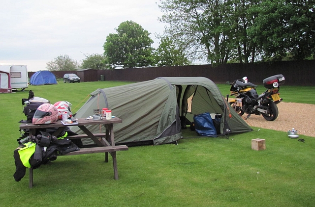 vango equinox 350 pitched at the travellers rest cambrige