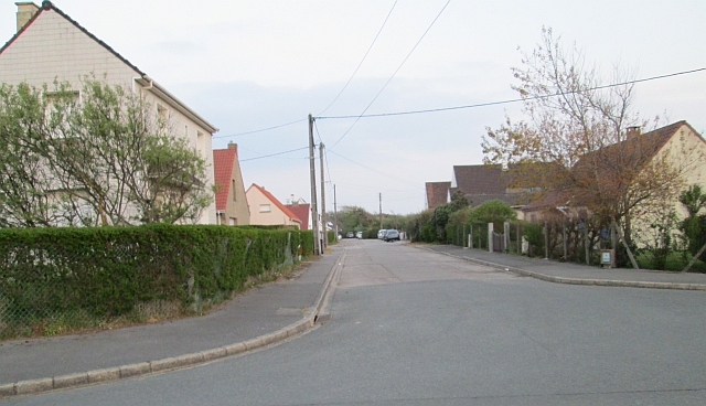 Empty and lifeless street in ambleteuse on a sunday evening