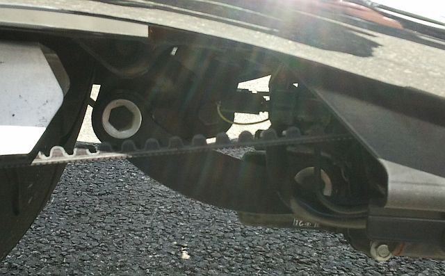 close up of the rising rate suspension linkage at the rear of the victory hammer