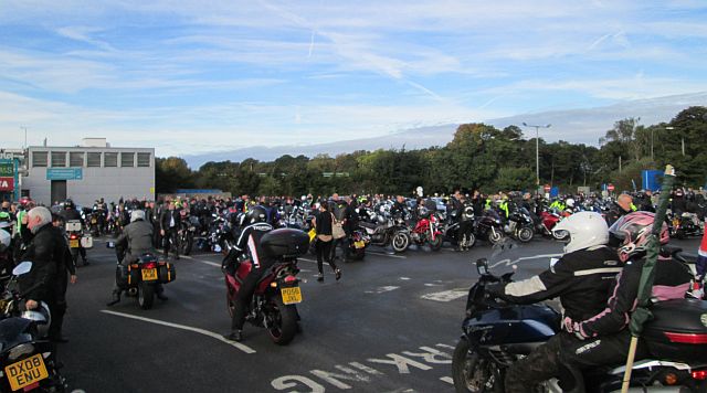 bikers fill the car park at knutsford services on the way to rttw 2013