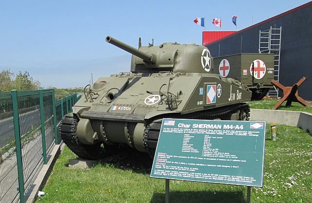 a sherman tank on display in the sun at ambleteuse ww2 museum
