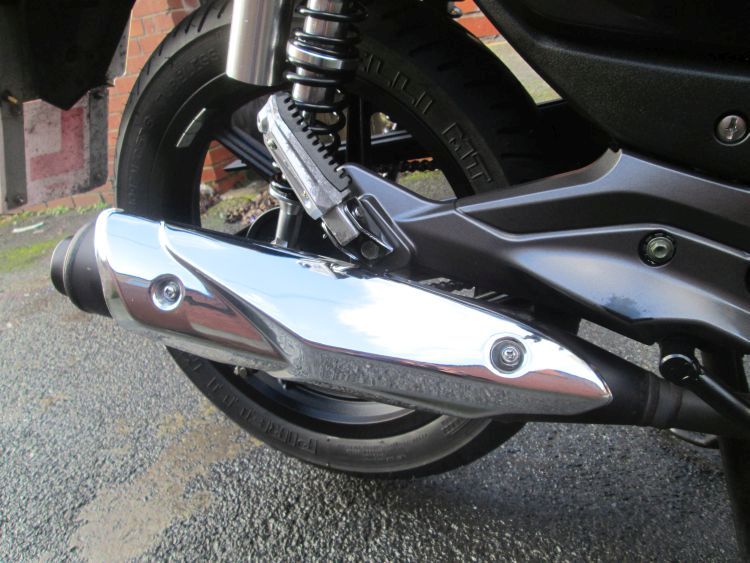 the exhaust protector with bright reflective chrome