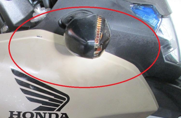 the fairing lugs location is circled in red