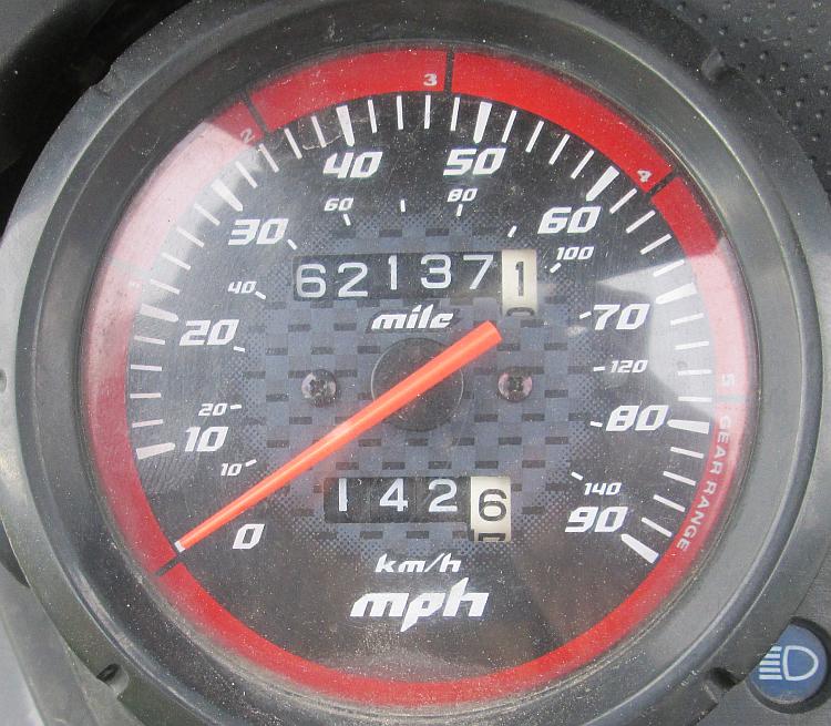 Ren's clock showing 62137.1 miles or 100,000 kilometres