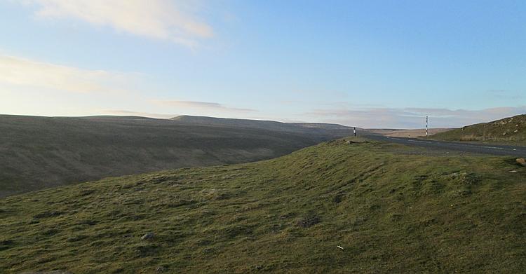 vast big hills, deep valleys, grass and moorland all make the dales