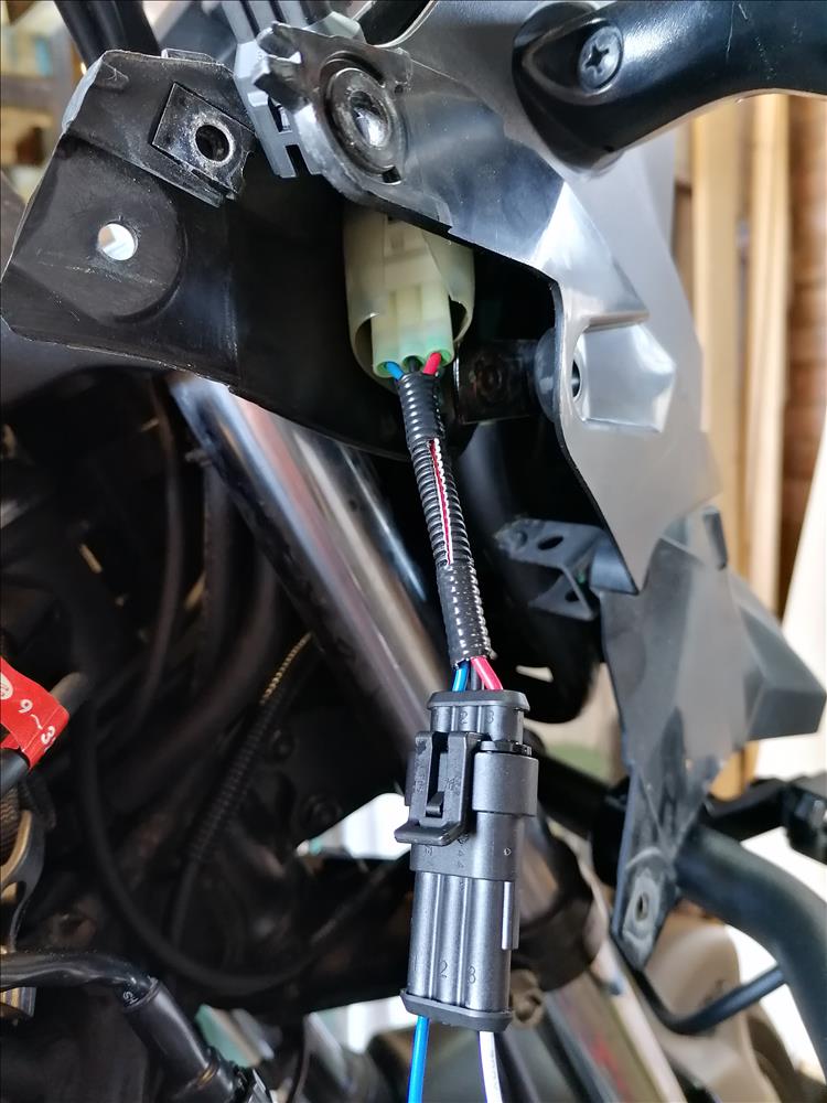 honda cb500x power outlet
