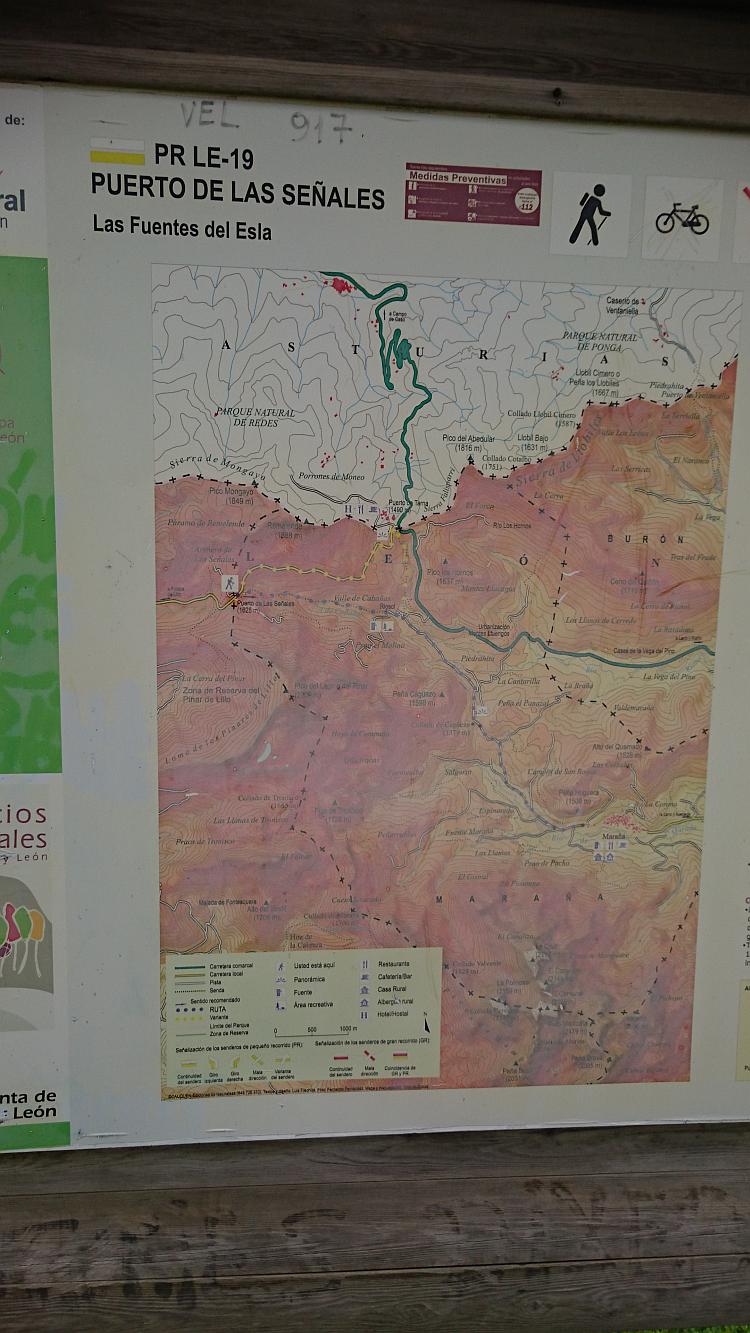 The map on the public information board at the top of the pass