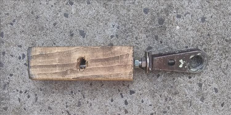 A block of wood, threaded bar and an old chain adjuster - but what is it?