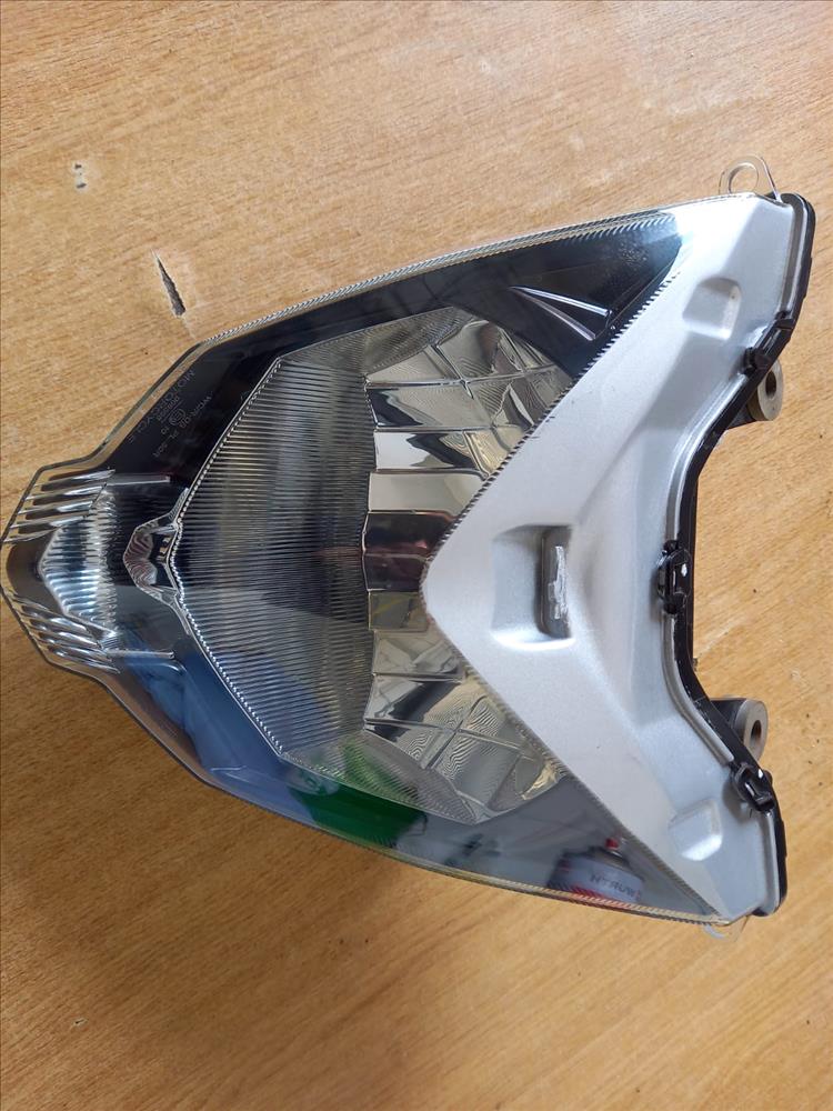 The clear lens and polish means the headlamp is better than new.
