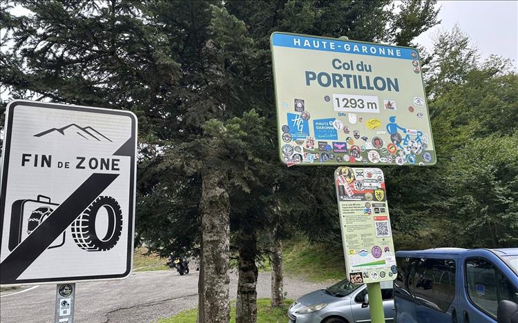 The signs for Col Du Portillon at the car park at the start of the pass