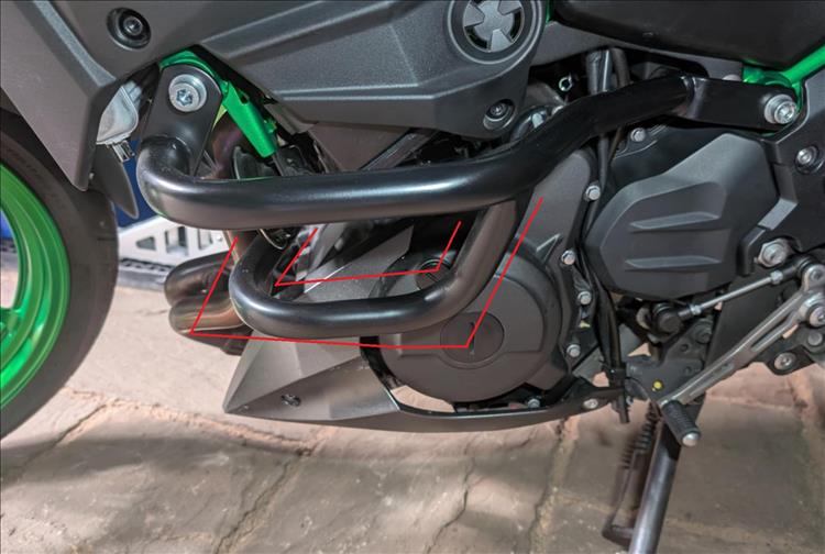 The lower left section of the engine bars is outlined