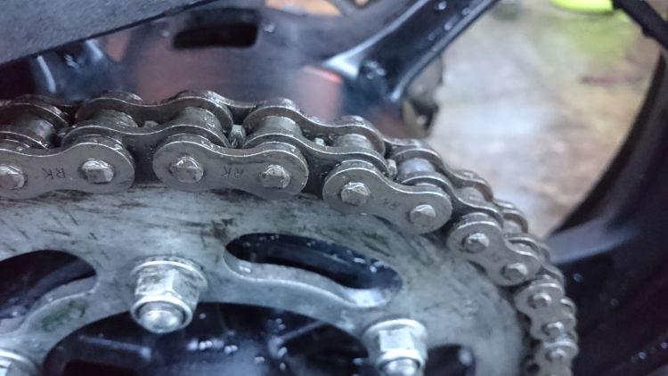 The rear sprocket on the 125 is still clean save for a few marks